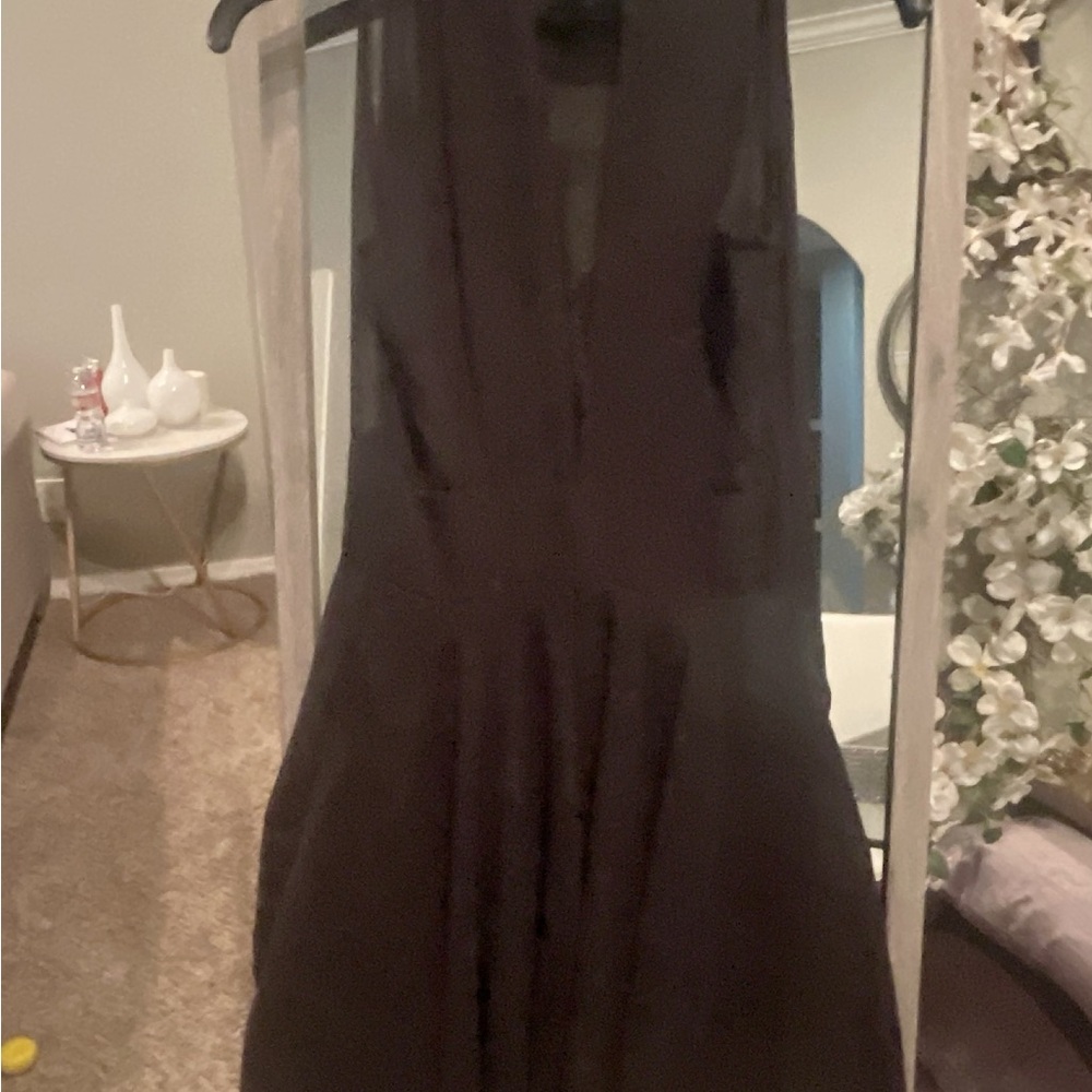 Lulus black woman dress